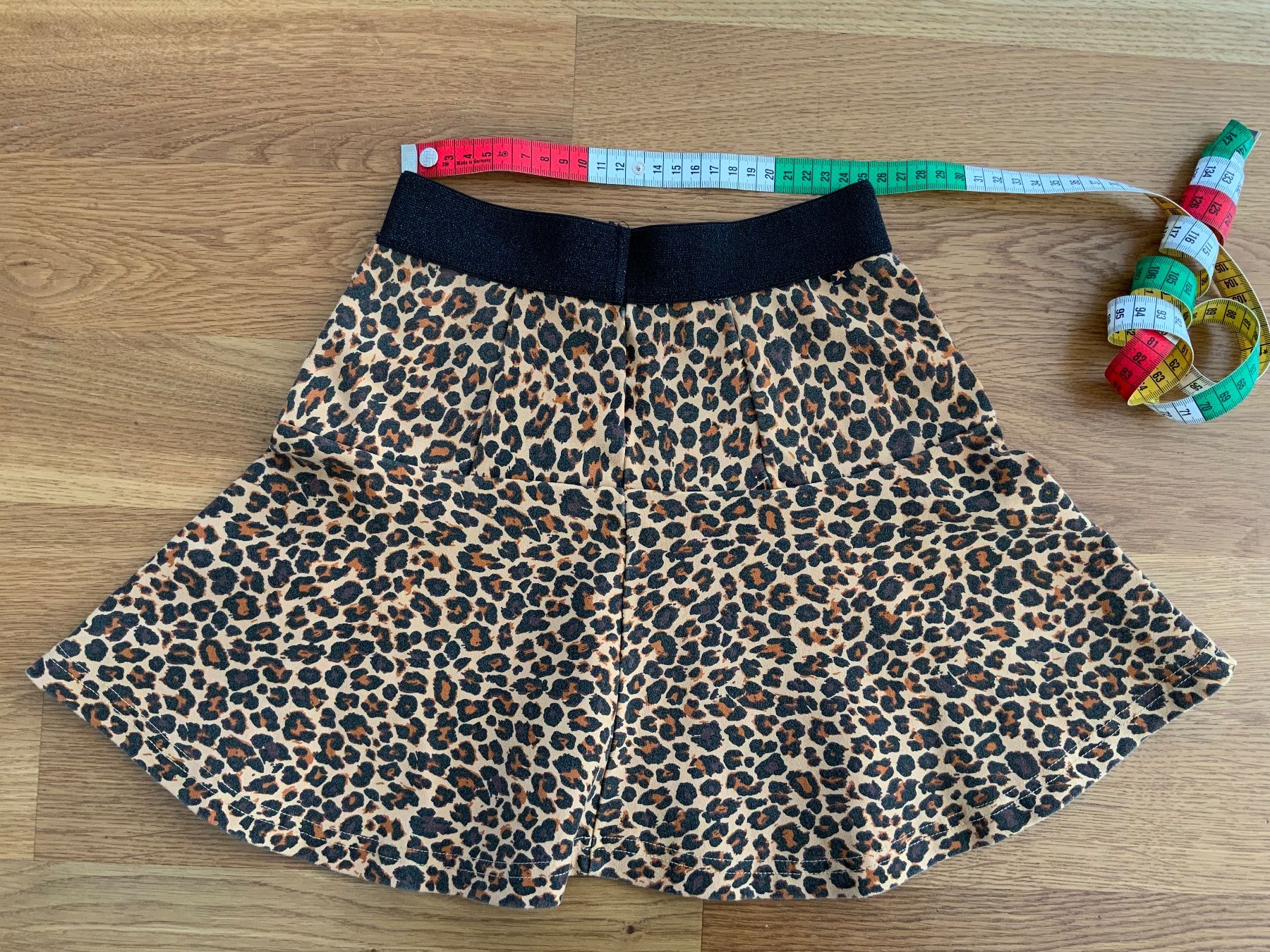Vestiti & Gonne: WE Fashion Röckli Gr. 146/152 – Usato da Niederstetten venduto da Elmar77 2
