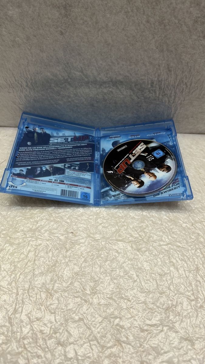 Tous les DVDs: Blu-Ray: Setup mit Bruce Willis – D'occasion à Rotkreuz par perlengott 2