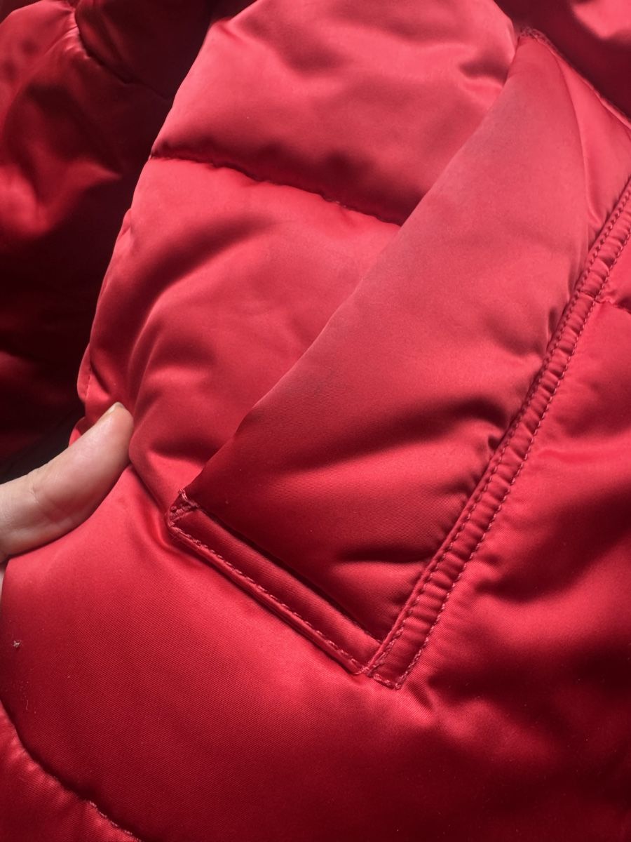 Monki Vestes: Red Monki puffer jacket size S – D'occasion à Bern par kac_f6fr 2