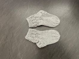 Handgestrickte Babysocken, Gr. 56/62 Fusslänge 11,5 cm Kinde