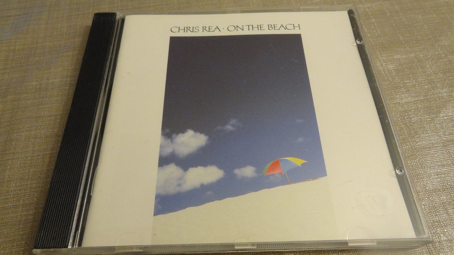 CDs: Chris Rea - On The Beach CD – Gebraucht aus Olten von Disc-Ausverkauf