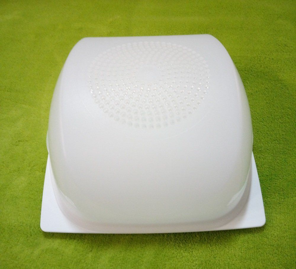 Tupperware Contenitori & Simili: TUPPERWARE CheeSmart Käsemax Käseglocke – Usato da Werdenberg venduto da EXA-Secondhand