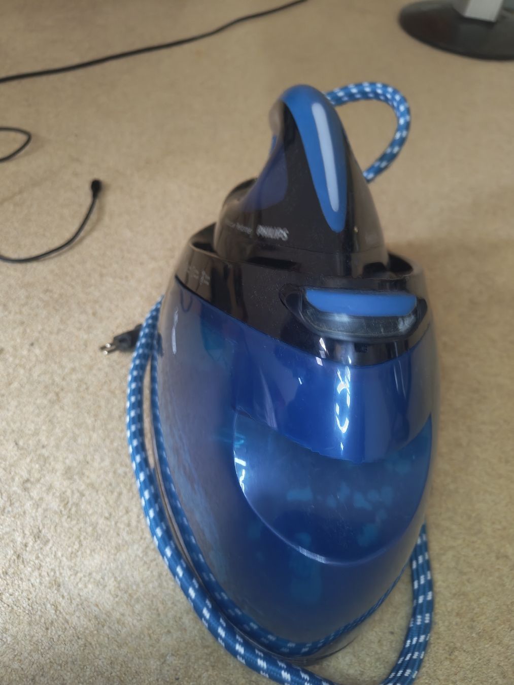 Philips Ferri da stiro: Philips PerfectCare Performer Steam Generator Iron Used – Usato da Glattbrugg venduto da har_jgc7 3