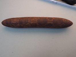 Tjurunga, Zeremonienstab, wahrscheinlich Australien