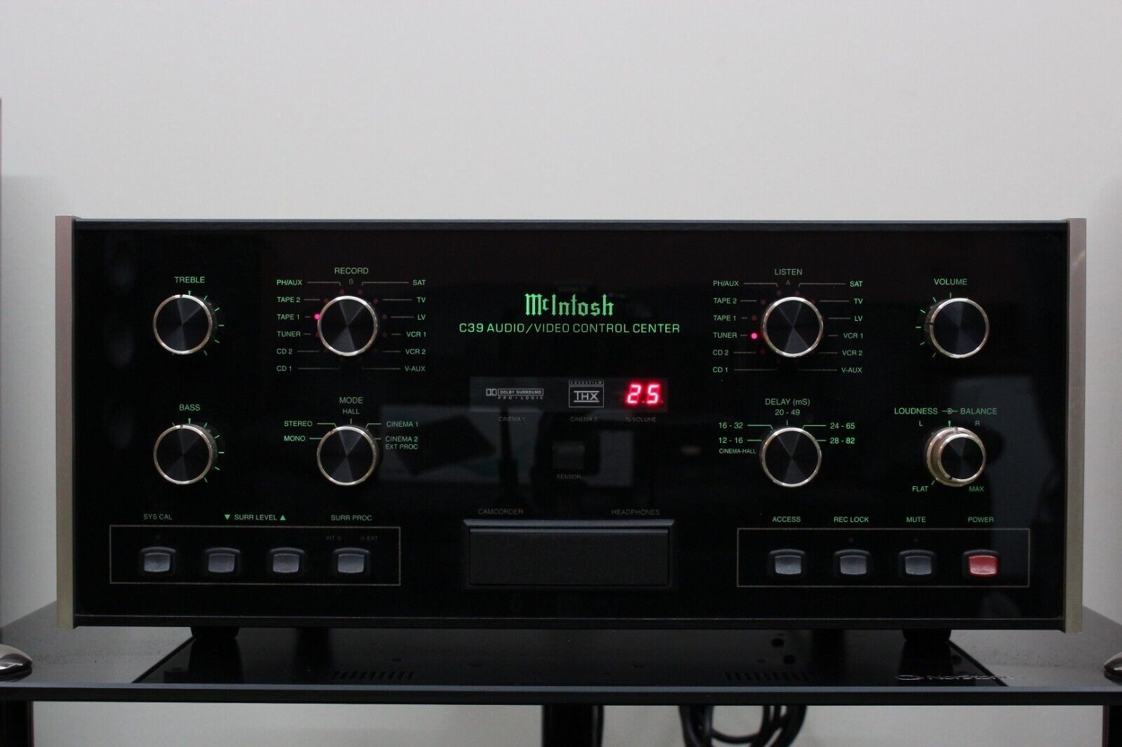 McIntosh Amplificatori: McIntosh C39 TOP Preamplificatore / AV – Usato da Monte Carasso venduto da giave