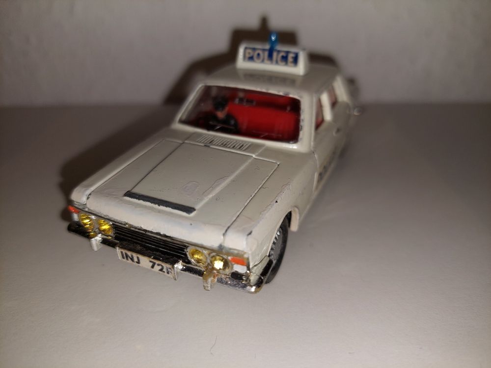 Dinky Toys Ford Zodiac Police N°255 - Miniature 1/43 Collection - Occasion