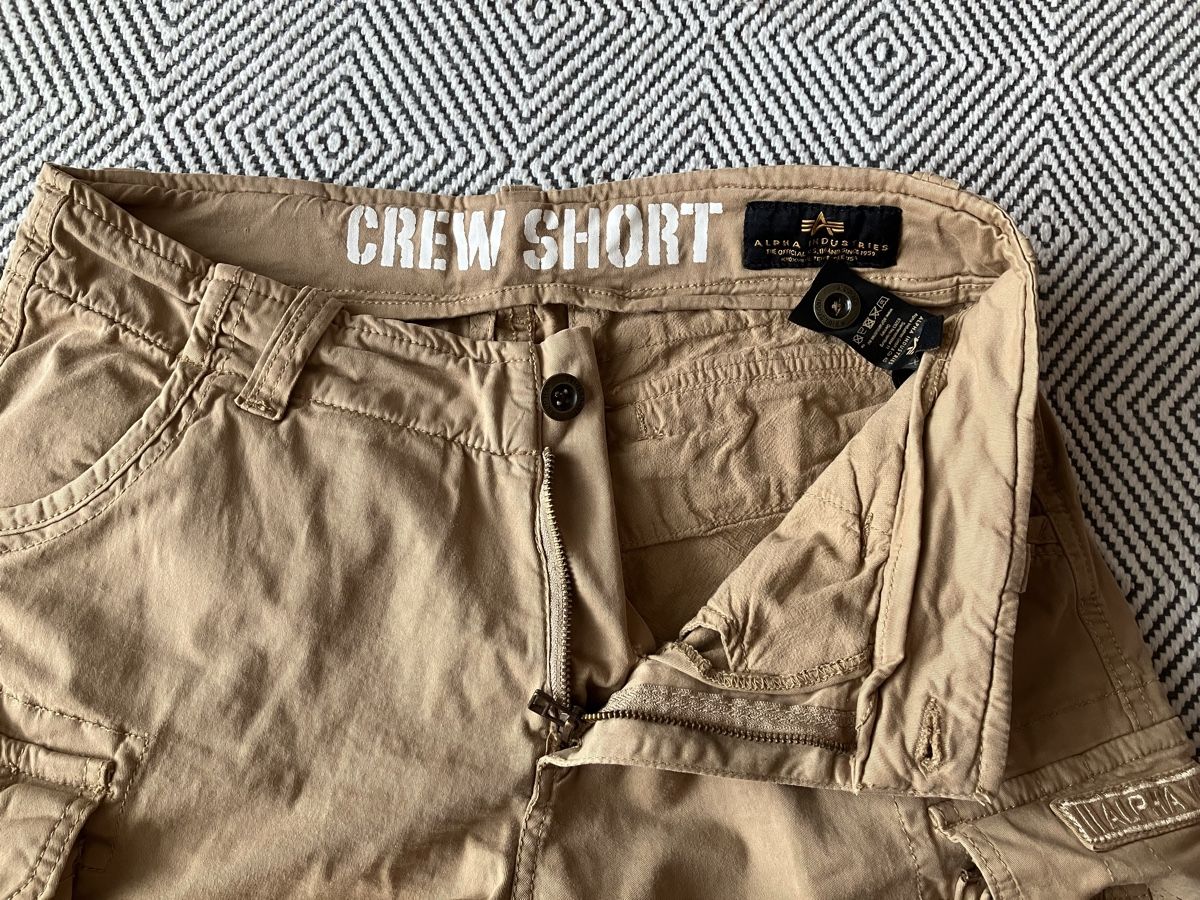 Alpha Industries Pantaloni: Alpha Industries Crew Short 32 & Neu – Nuovo (secondo la descrizione) da Weiningen ZH venduto da moon-55 2