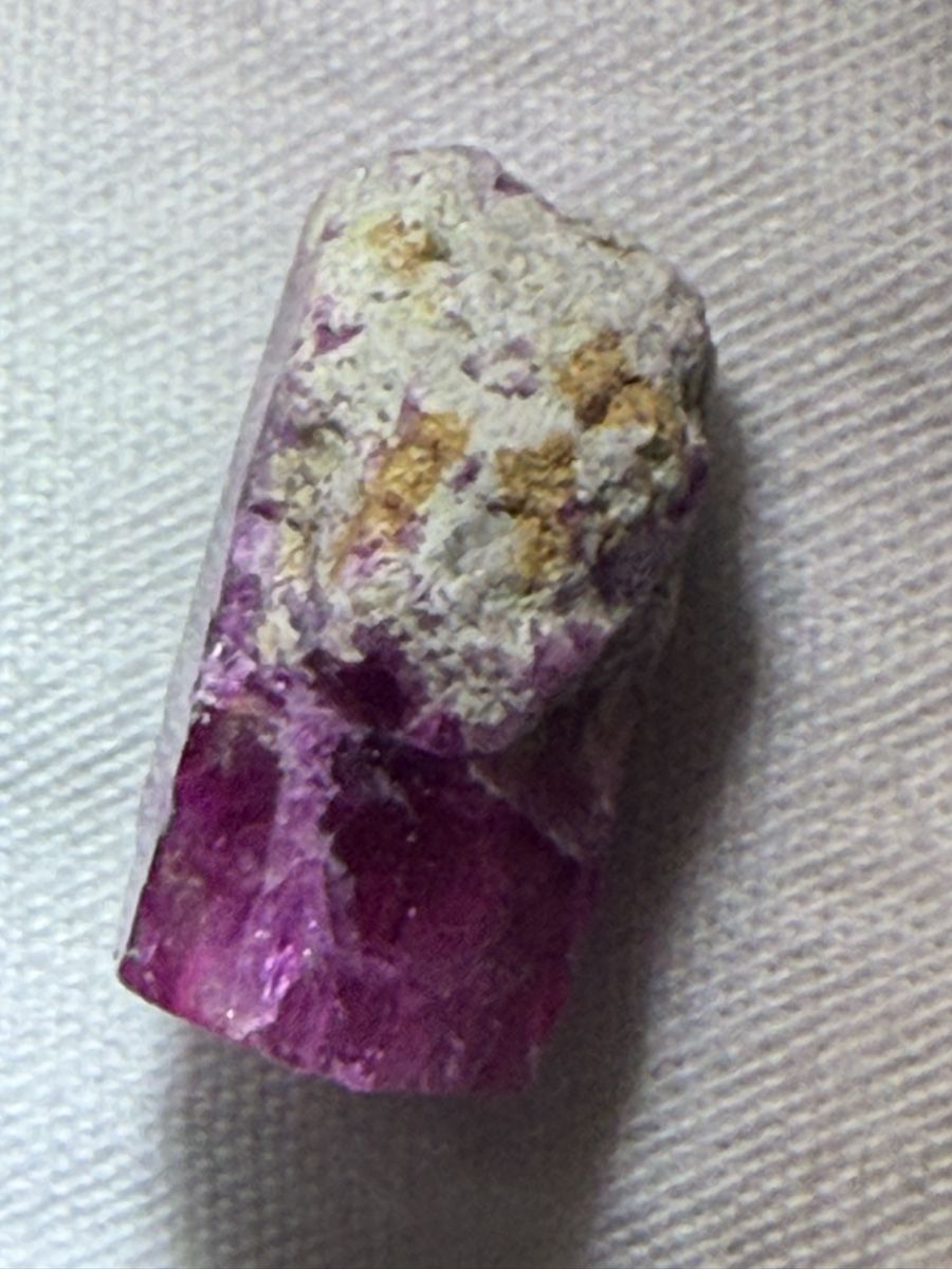 Minerali & Pietre curative: Red Beryl Bexibite – Nuovo (secondo la descrizione) da Oberhof venduto da RealStone 4