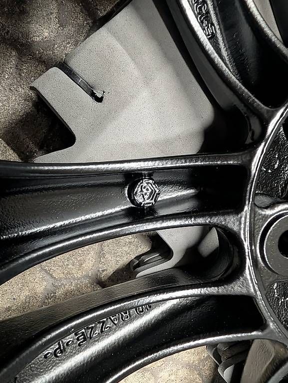 Cerchioni: Jantes Piaggio MP3  – Usato da Meyrin venduto da fia_ym6t 2