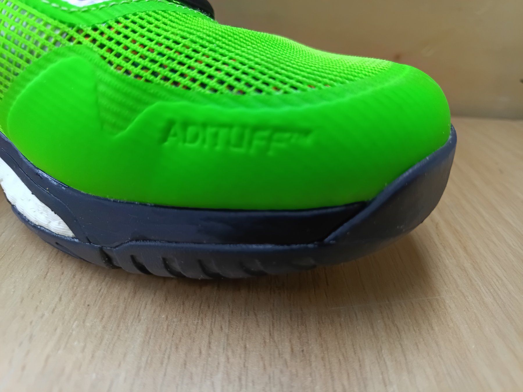 Adidas Herrenschuhe: Neon ADIDAS Schuh – Neu (gemäss Beschreibung) aus Wängi von Ladys_First 2