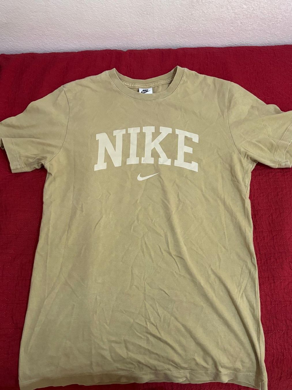 Nike T-shirt: T-shirt nike – Usato da Spreitenbach venduto da iem_5rf2
