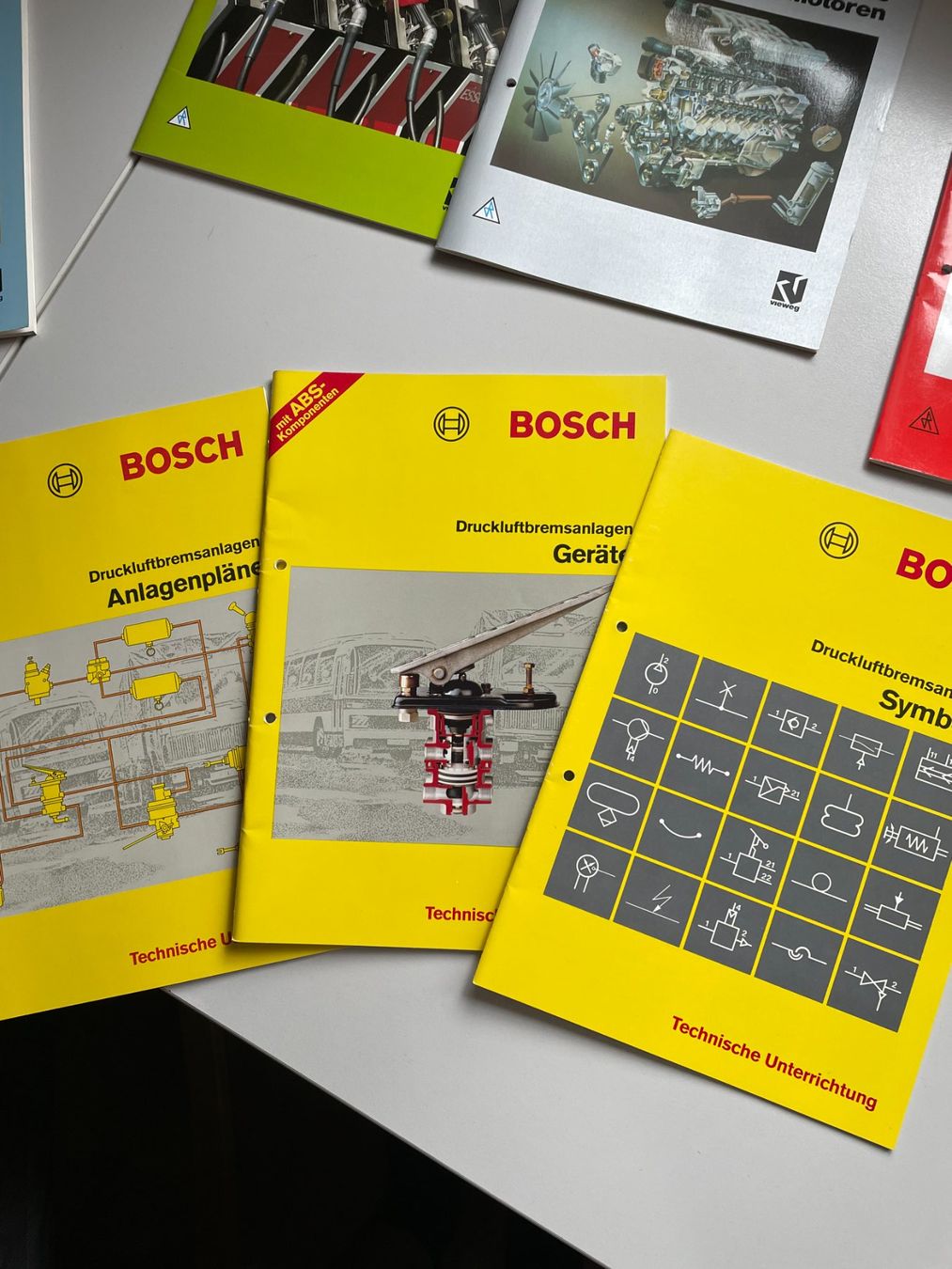 Libri: Technische Unterlagen – Usato da Appenzell Steinegg venduto da Wurzlers 1
