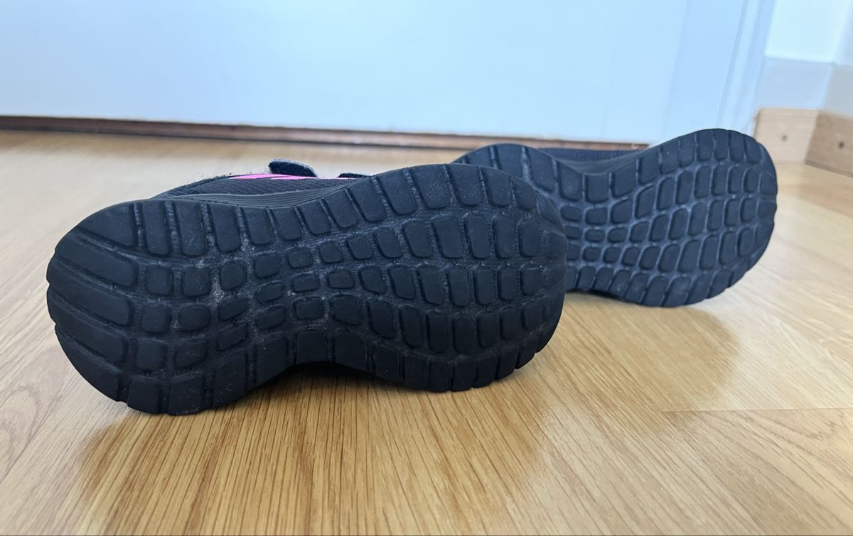 Adidas Scarpe da uomo: Adidas Turnschuhe Grösse 22  – Usato da Winterthur venduto da Mahonyy 3