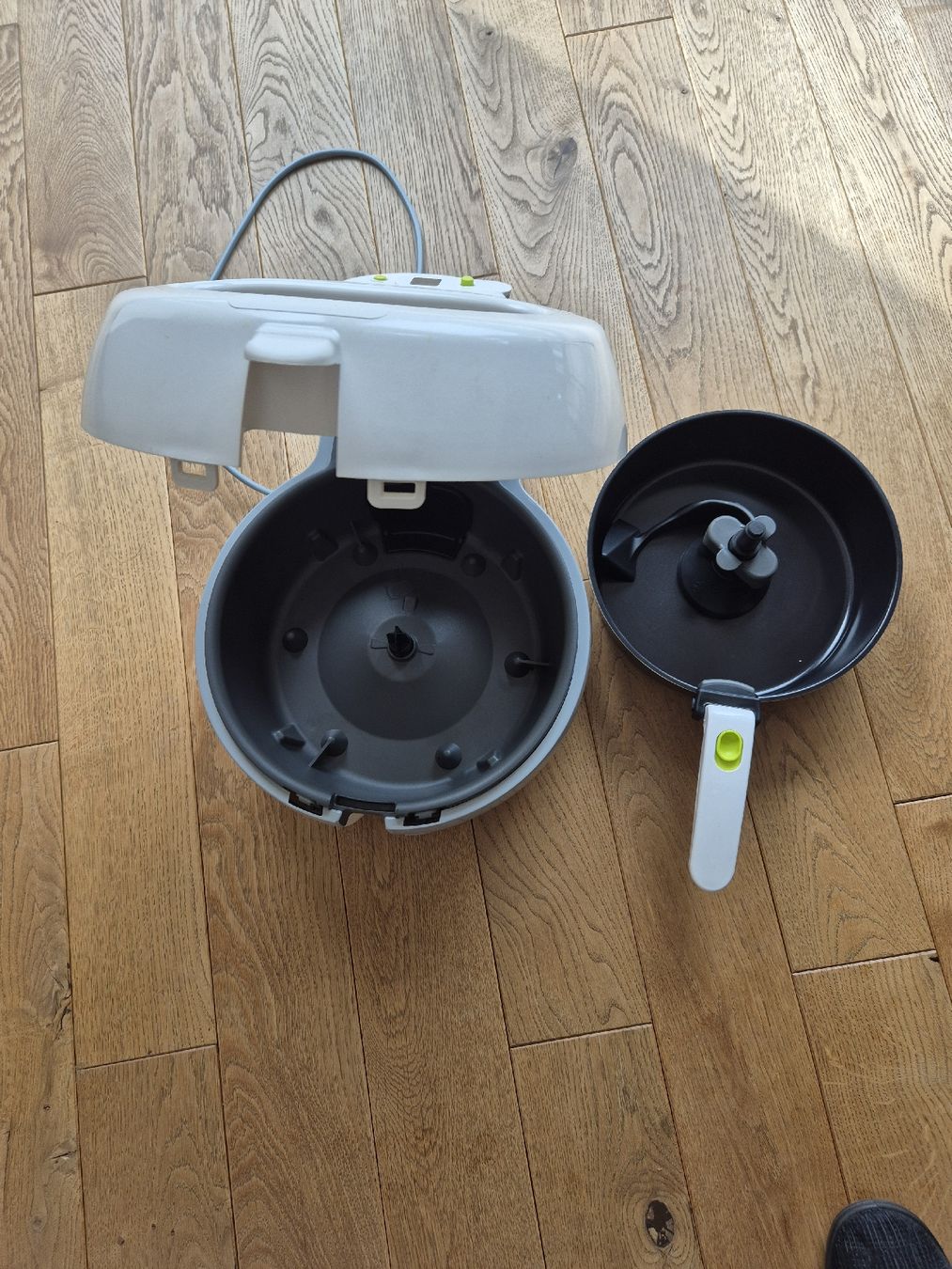 Tefal Küchengeräte: Tefal Actifrey Original Friteuse – Gebraucht aus Disentis/Mustér von K28561 2