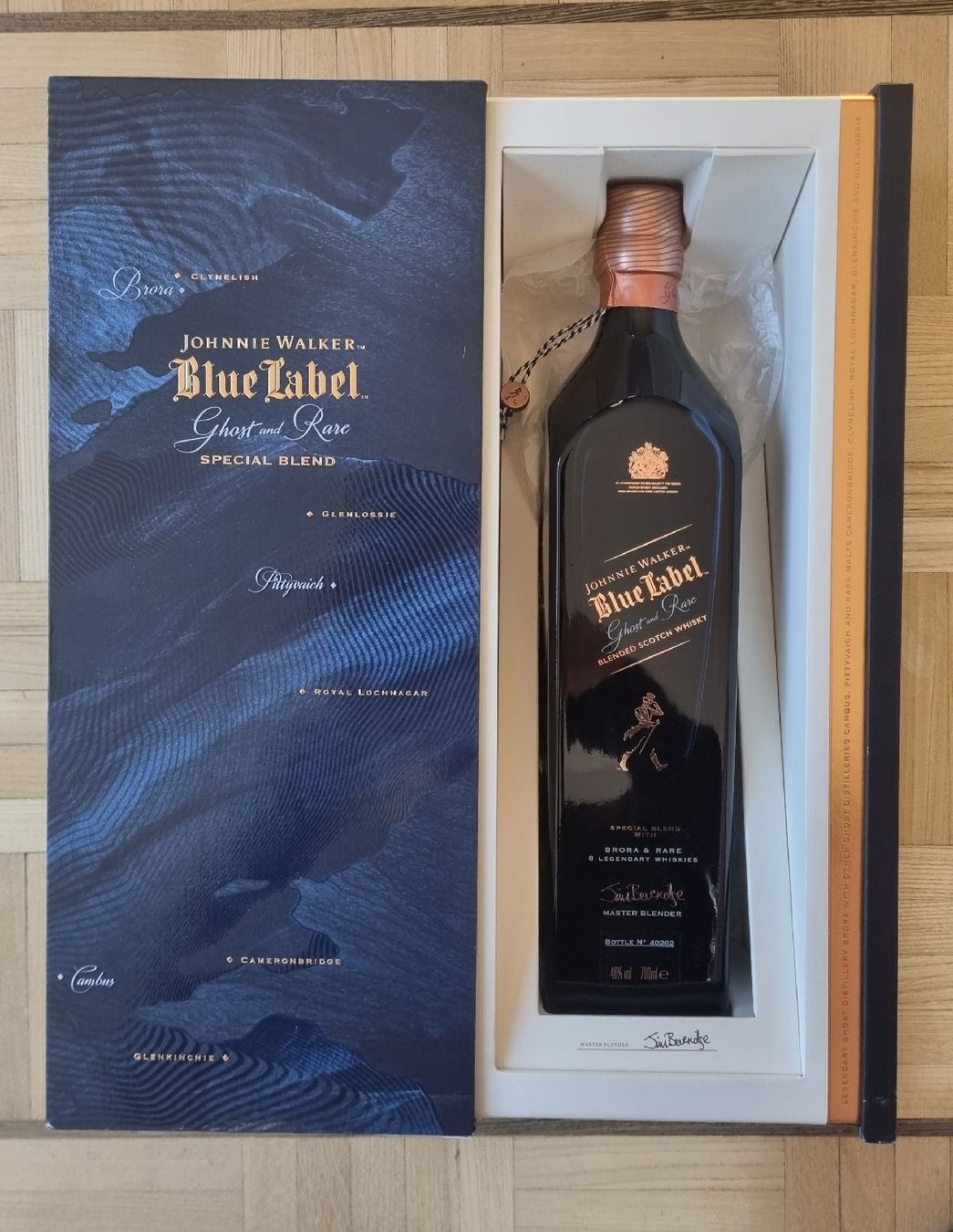 Johnnie Walker Bevande alcoliche: Johnnie Walker Blue Label Ghost & Rare Brora Edition 70cl – Nuovo e nell'imballaggio originale da St. Gallen venduto da EnricoPalazo