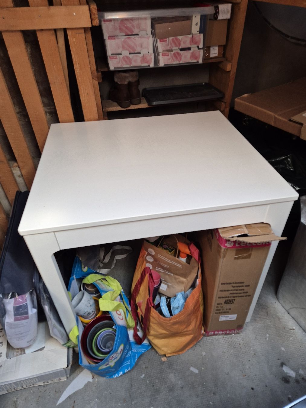 Ikea Tavoli: Table blanche – Usato da Les Hauts-Geneveys venduto da leo_5jl5