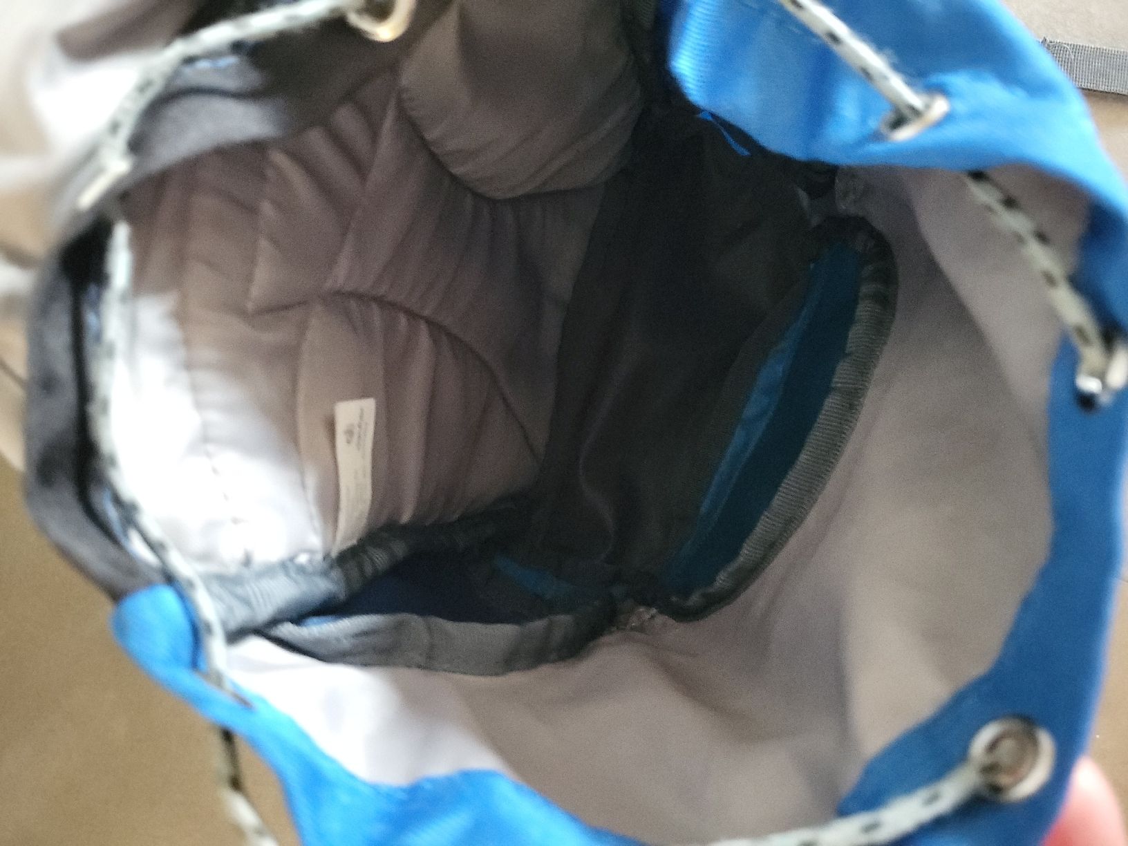 Deuter Borse & Zaini: Deuter Schmusebär Kinderrucksack – Usato da Biel/Bienne venduto da Aare5 6