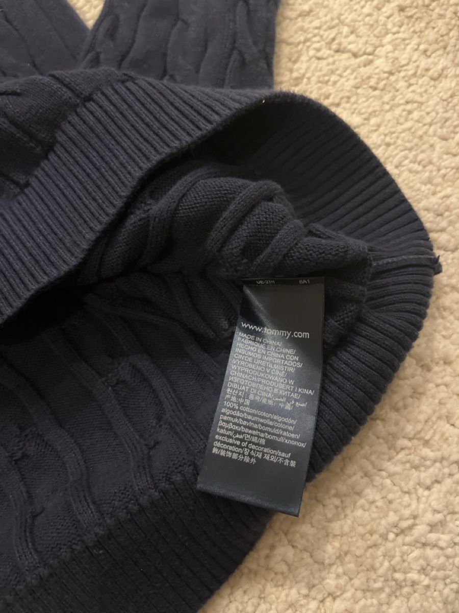 Tommy Hilfiger Maglioni & Felpe: Blue Tommy Hilfiger sweater round neck – Usato da Zug venduto da ChicSales 3