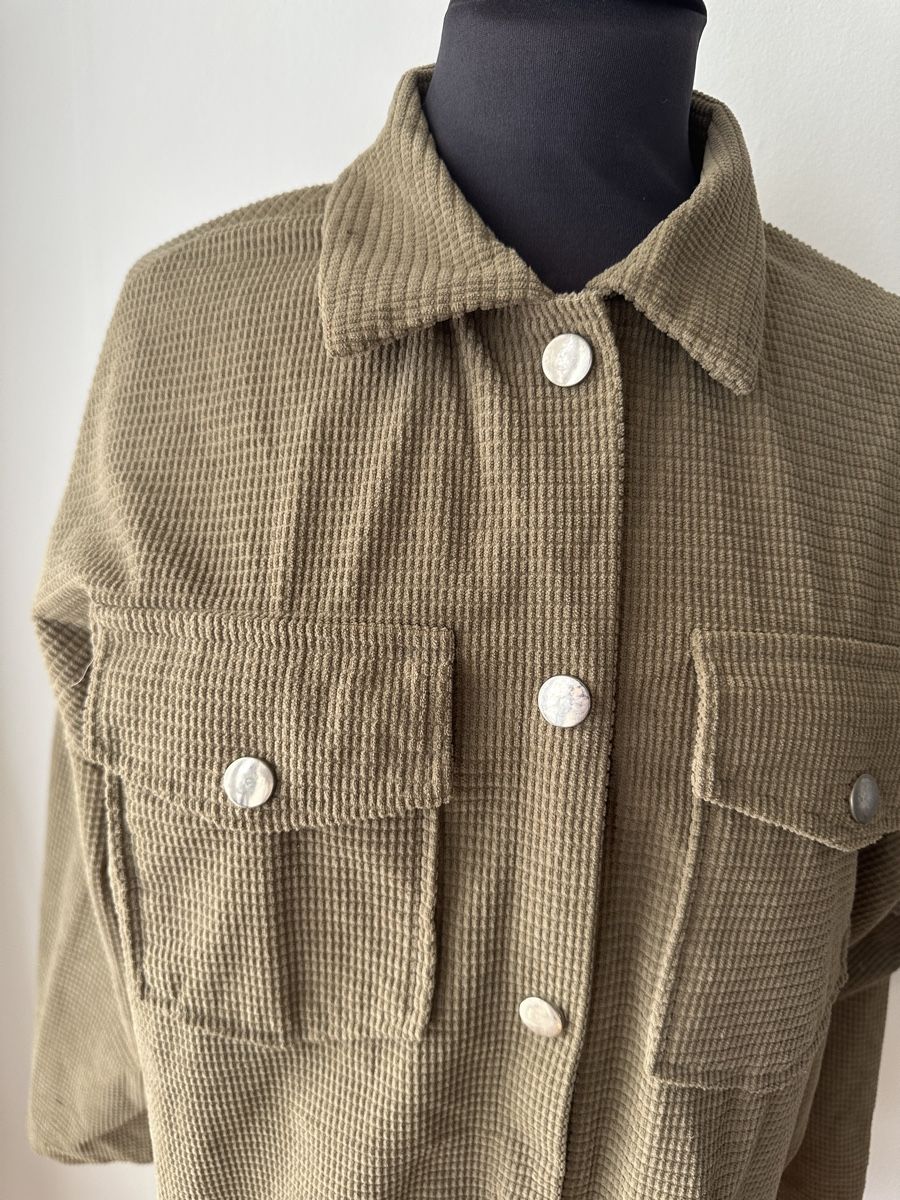 Blusen: Hemdjacke Cord Khaki – Gebraucht aus Wohlen AG von jes_9c79 2