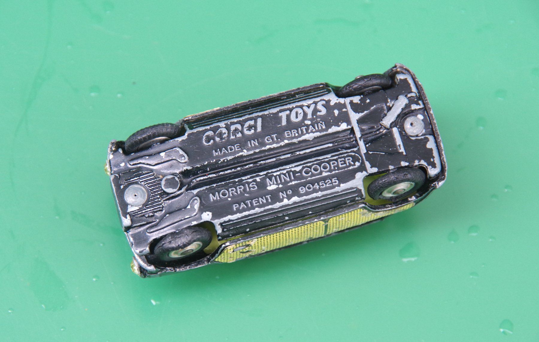 Corgi Toys Modellini d'auto: Corgi Toys Morris Mini-Cooper, 1/43 – Usato da Frauenfeld venduto da Danielpwiedmer 4