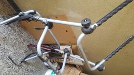 Porte  de vélo pour voiture//Fahrradträger fürs Auto