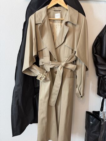 Beige Trenchcoat, Gr. 36, zeitloser Klassiker für Frühling!