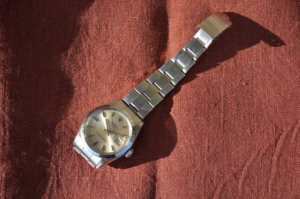 Rolex Uhren: Rolex oyster perpetual - DATE - 1500 – Gebraucht aus Lausanne von VB13
