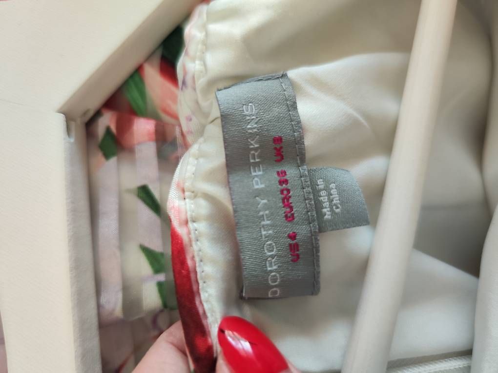 Kleider: Dorothy Perkins Kleid Gr.S – Gebraucht aus Müllheim Dorf von gab_z6f5 2