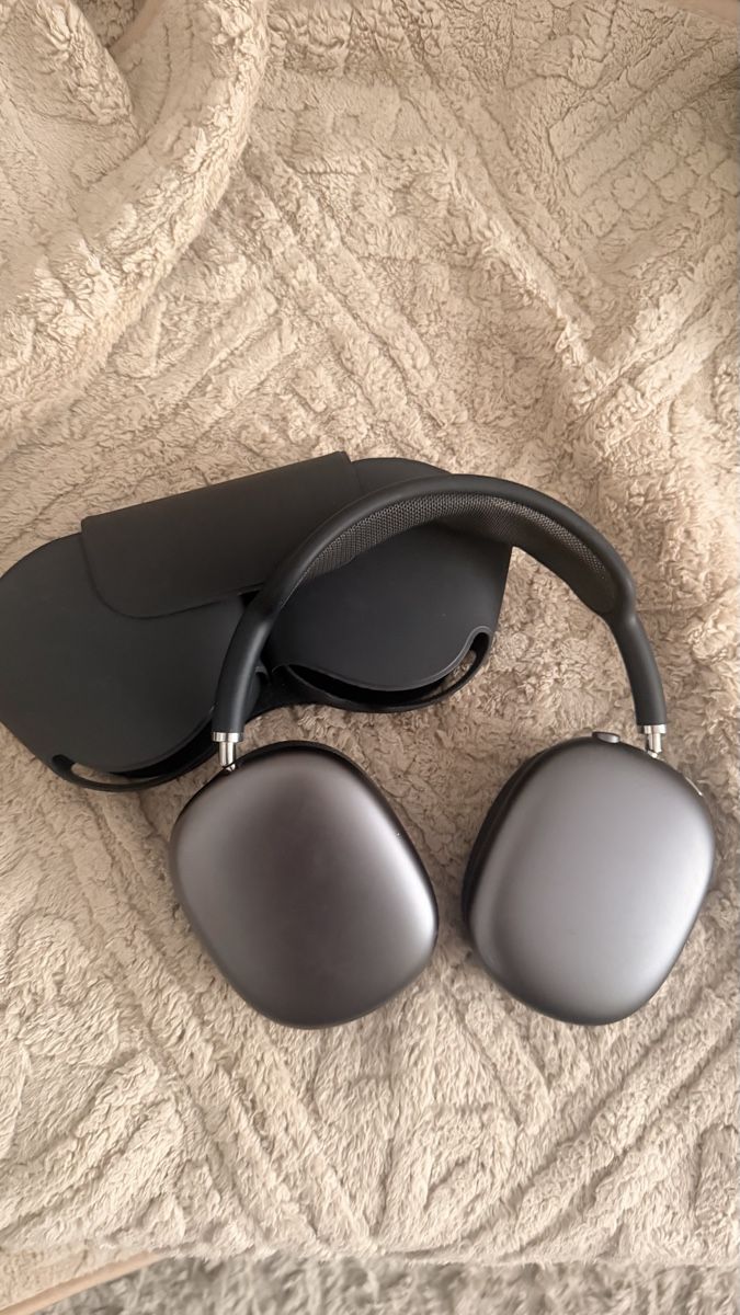 Apple Cuffie: AirPods Max génération 1 – Usato da Villeret venduto da PokePeak-