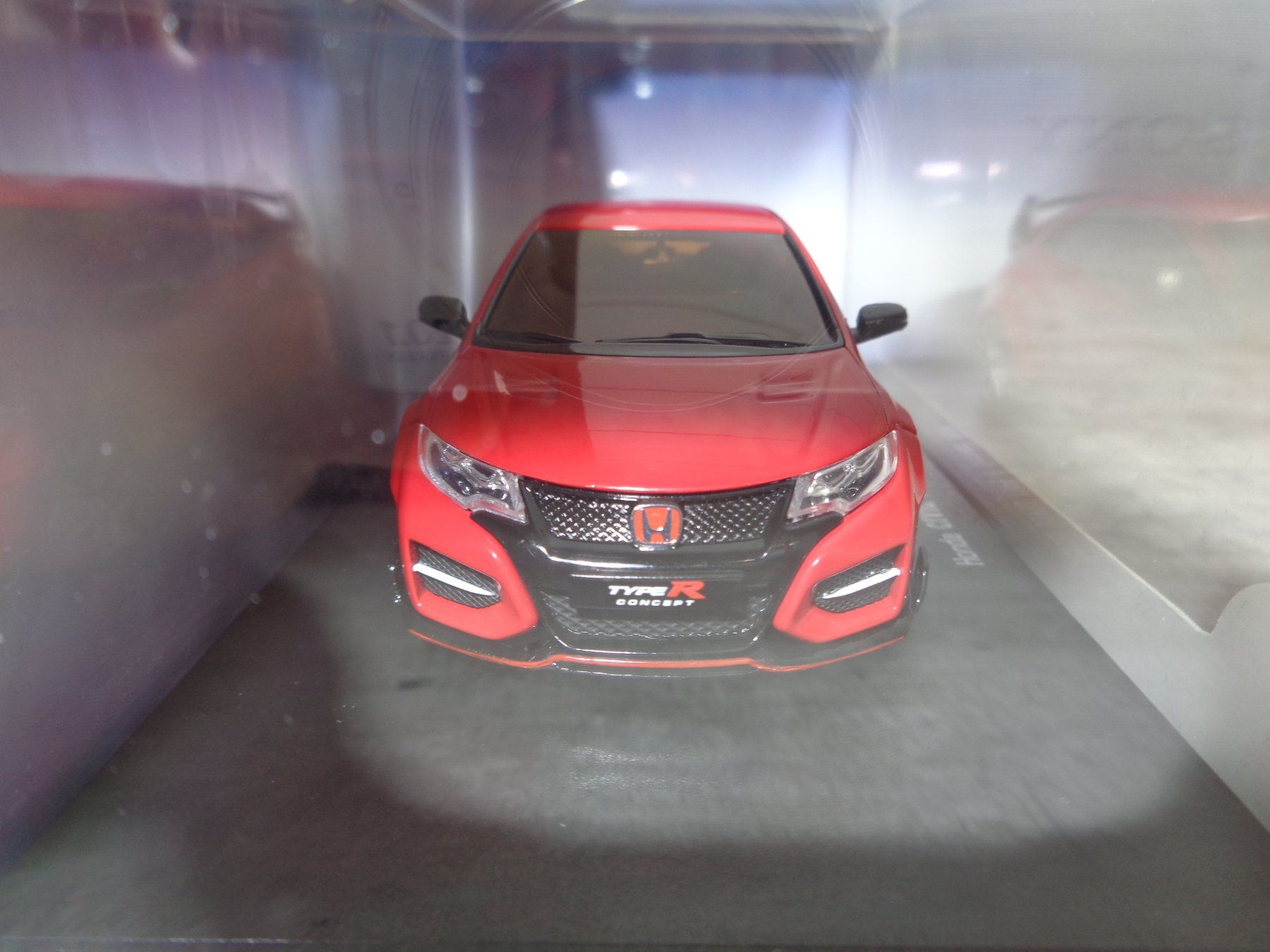 Honda Modellini d'auto: Ebbro 1:43 Honda Civic Type R 2014 – Nuovo e nell'imballaggio originale da Reconvilier venduto da rallycar 2