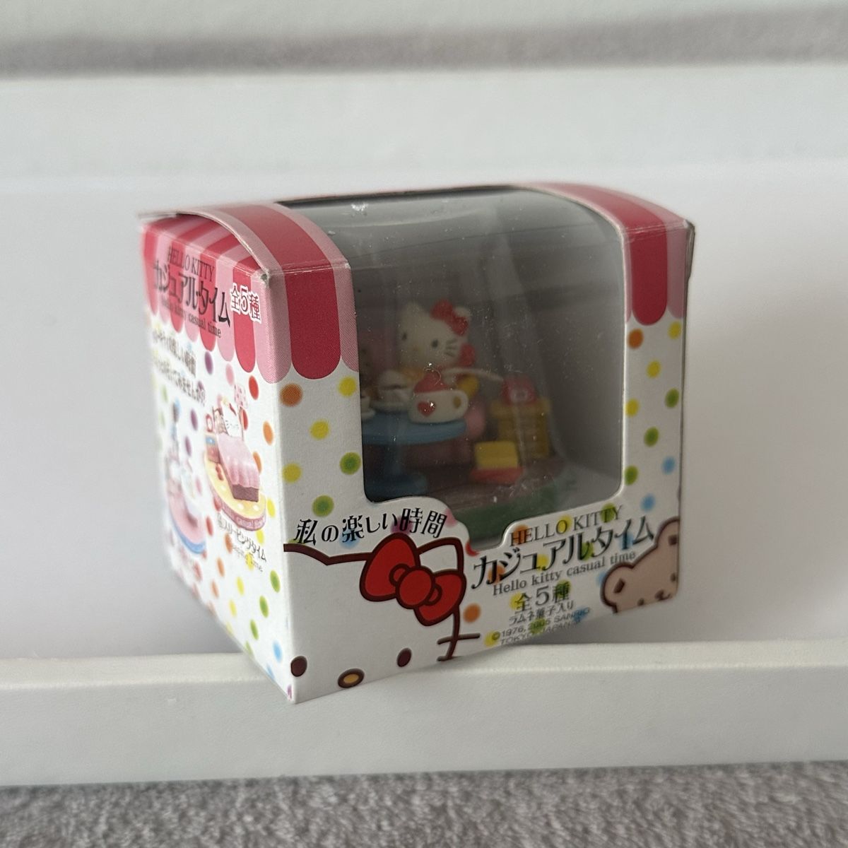 Hello Kitty Statuette: FIGURINE HELLO KITTY CAFÉ VINTAGE 2005 – Nuovo e nell'imballaggio originale da Givisiez venduto da dor_xb9k 3