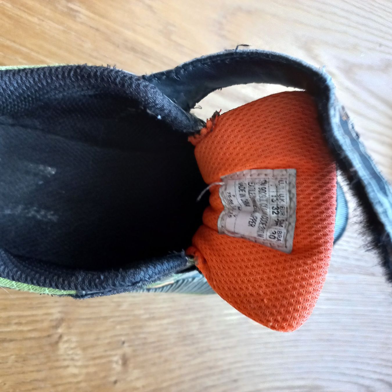 Skechers Schuhe für Jungen: Skechers mit Licht gr.32 – Gebraucht aus Bachenbülach von enigmatic 3