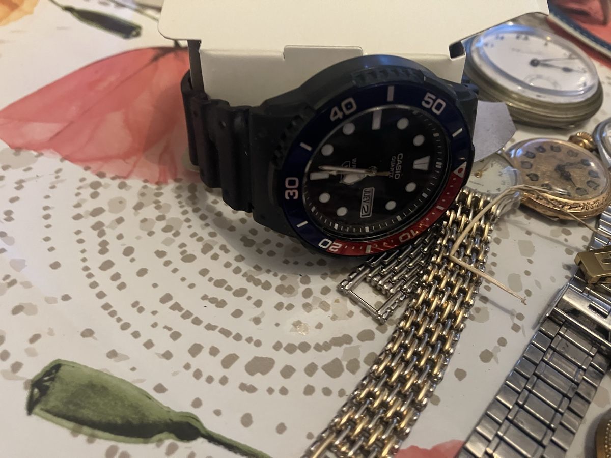 Uhren: Lot de montres  – Defekt aus Fribourg von Snoopy-Mousi 5