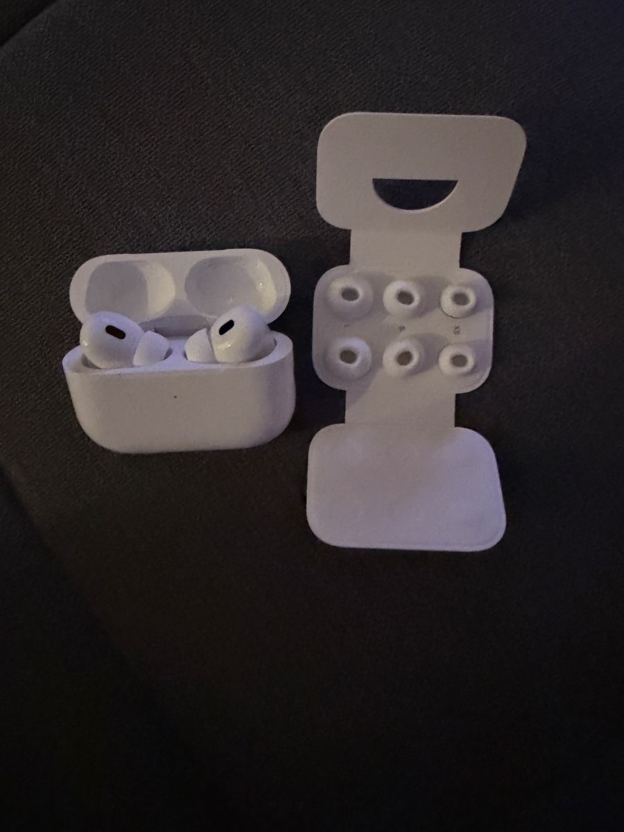 Apple Kopfhörer: Apple AirPods Pro 2nd Generation USB-C – Neu (gemäss Beschreibung) aus Härkingen von ana.bb 1
