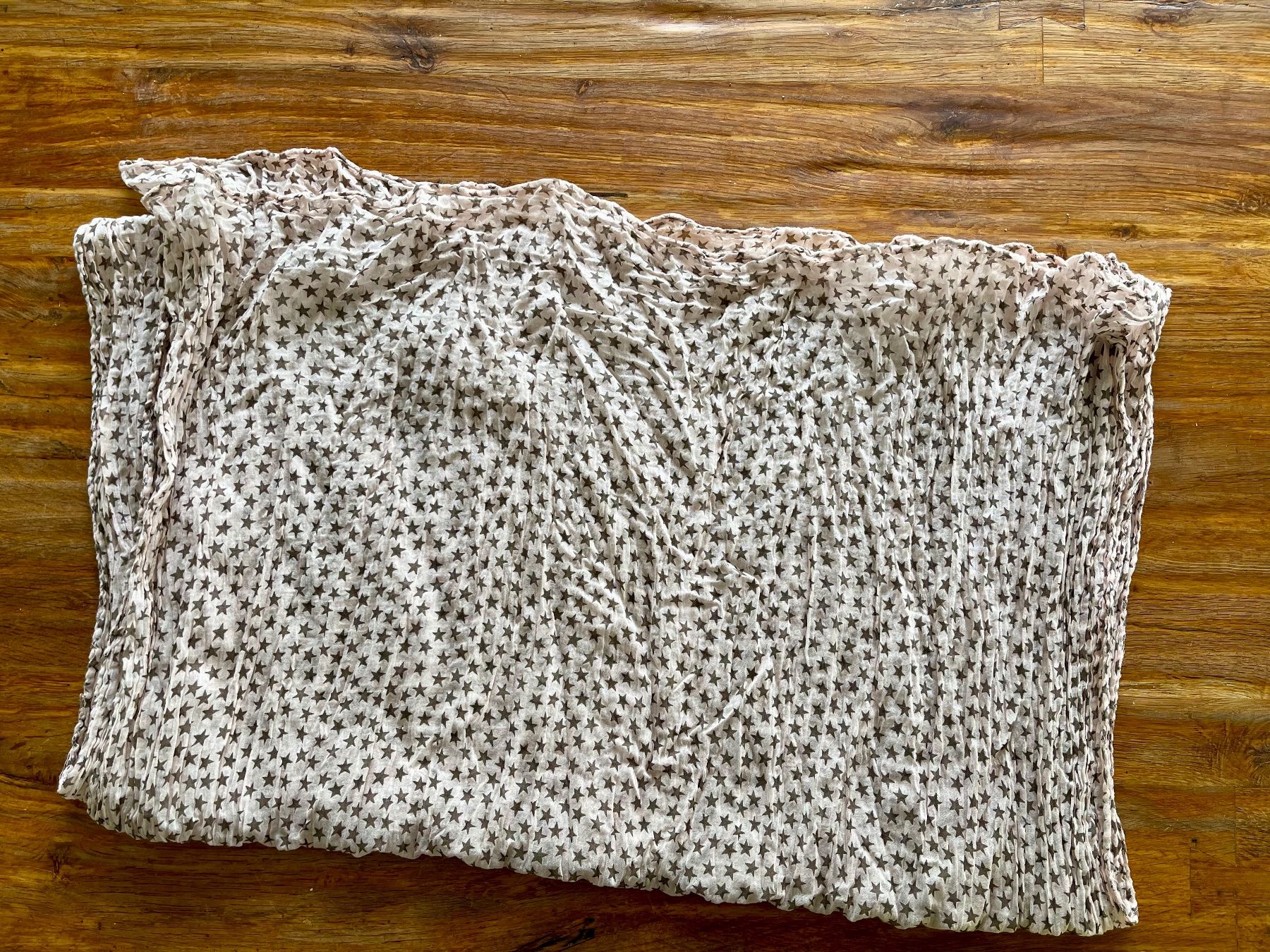 Foulard & Sciarpe: schöner Sternenschal – Usato da Buchrain venduto da Sunny026 1