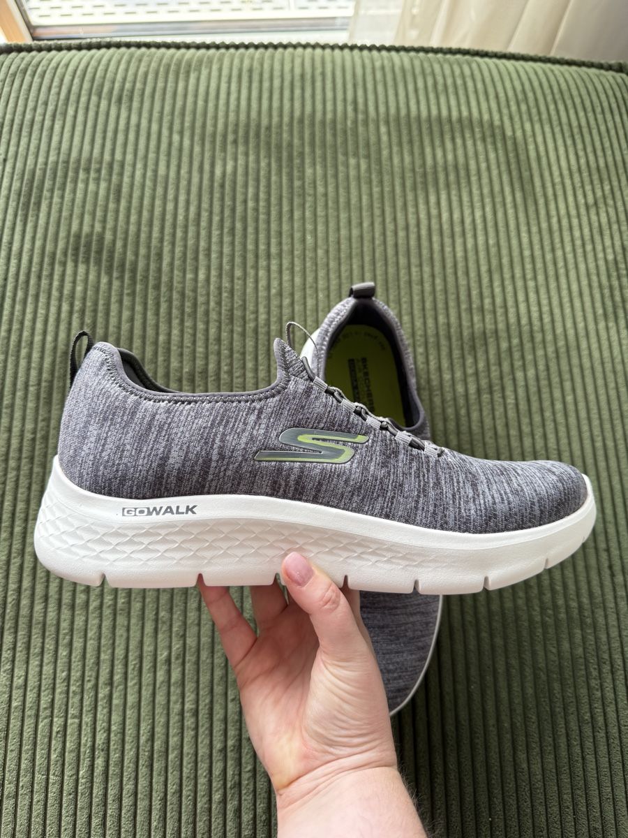 Skechers Scarpe da uomo: skechers (44) – Nuovo (secondo la descrizione) da Freidorf TG venduto da driftingforthrifting 1