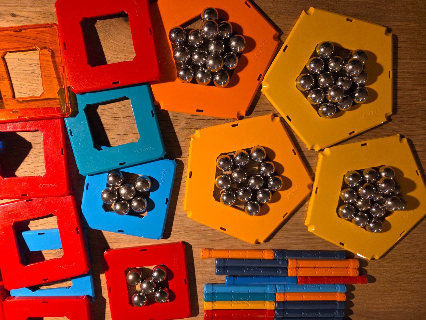 Geomag Giocattoli: Geomag Original mehrere Sets – Usato da Läufelfingen venduto da maparon 3