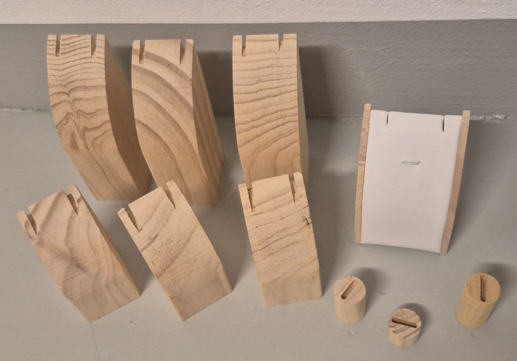 Tutte le decorazioni: Schmuckaufbewahrung aus Holz – Usato da Ennetbaden venduto da dom_5nlb 2