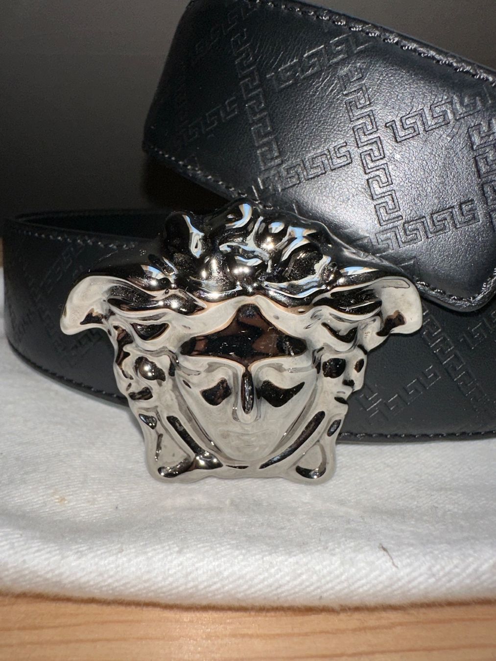 Versace Gürtel: Versace / Medusa Leder Gürtel / Original – Gebraucht aus Herzogenbuchsee von TCG-High-Quality 3