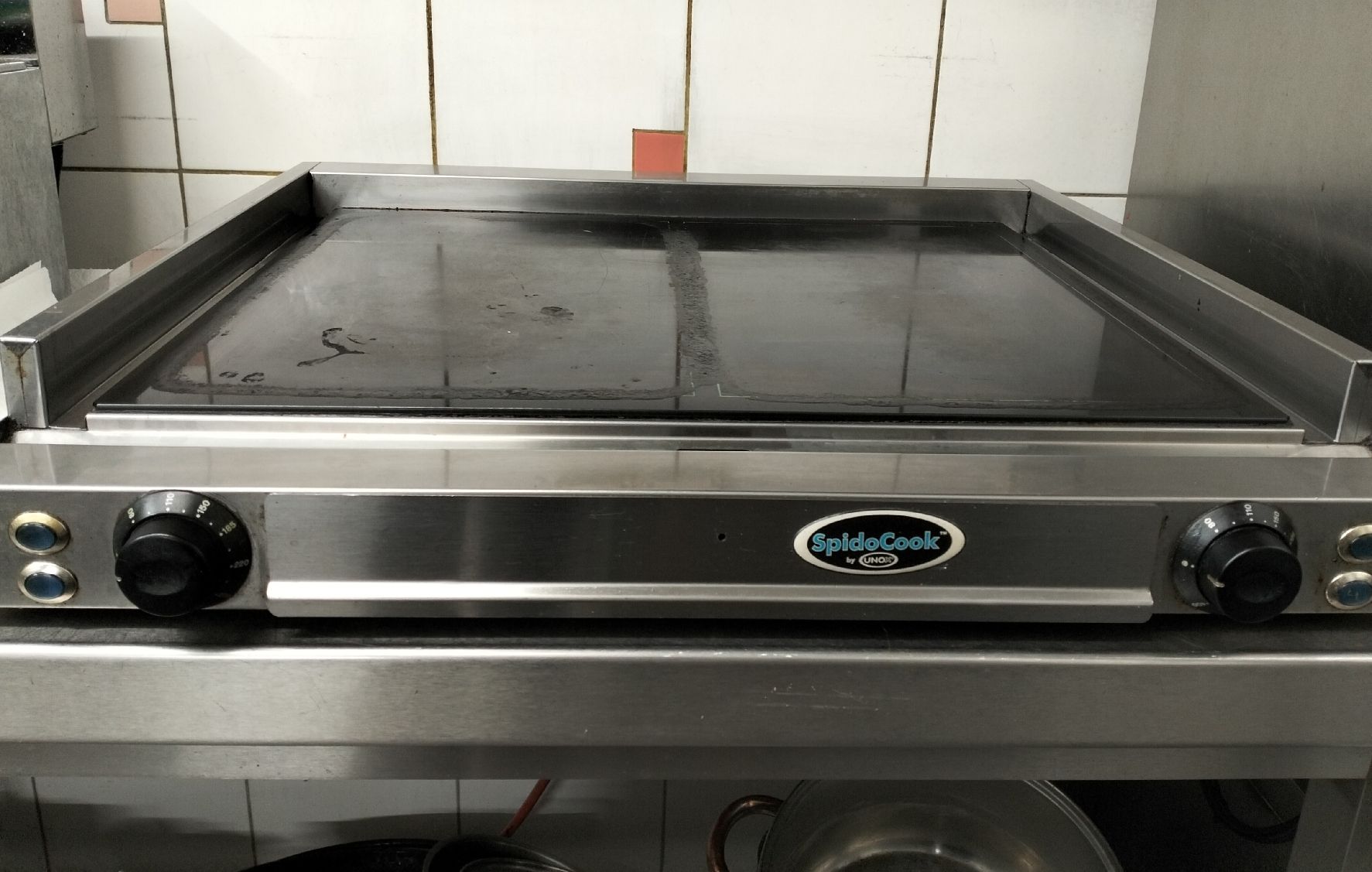 Cuisinières: Keramikherdplatte – D'occasion à Gommiswald par ram_xqt8
