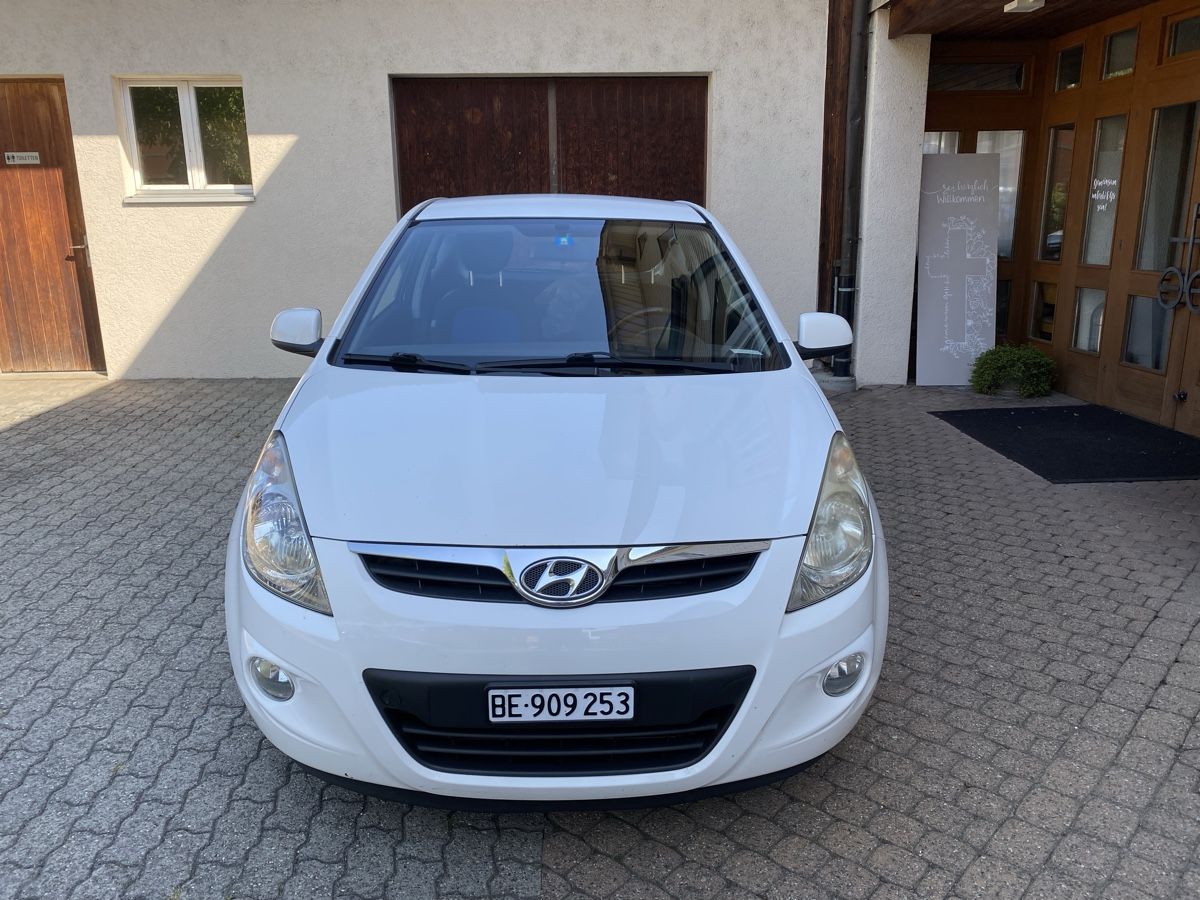 Hyundai Autos: Hyundai i20 1.4 – Gebraucht aus Langenthal von Waldogan 1