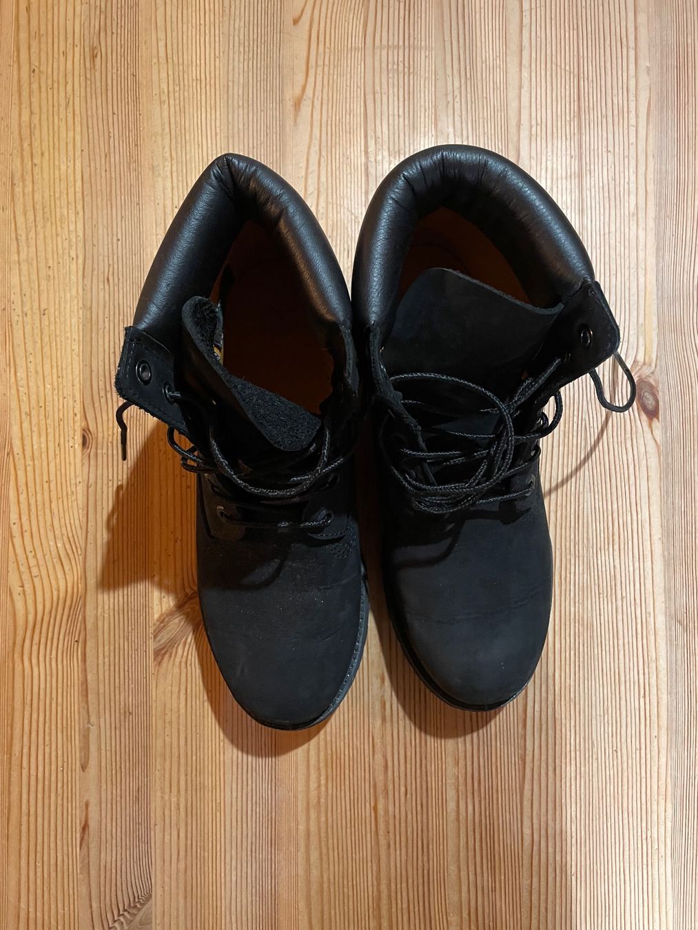 Timberland Scarpe da donna: Chaussures Timberland T. 40 – Usato da Les Vérines venduto da Francky_Lee_Jr 3