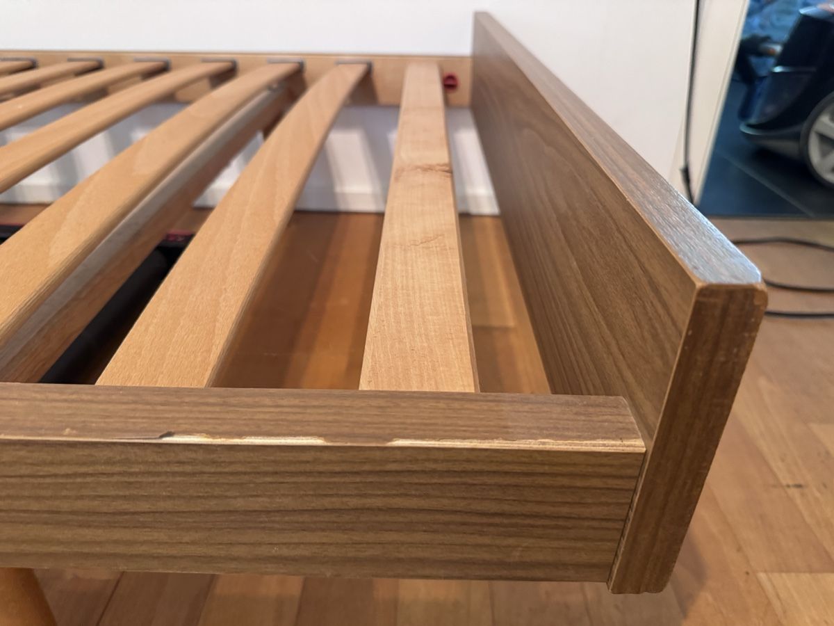Lits: Bett 90cm x 200 – D'occasion à Rudolfstetten par krach 2