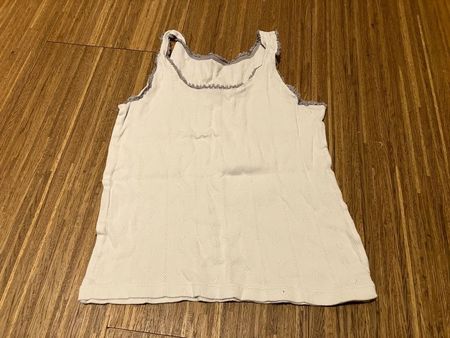 Sommerliches Top mit Spitze, Grösse 116/122
