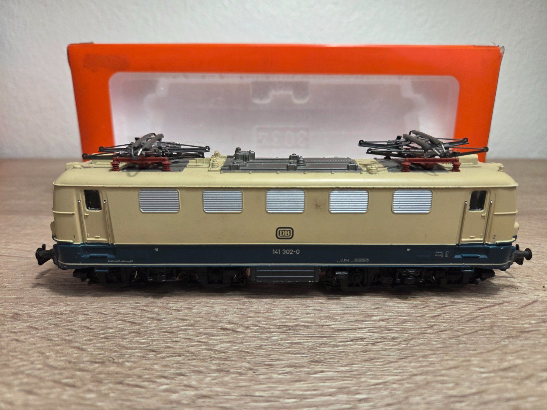 Märklin Modelleisenbahnen: Primex 3199 E-Lok BR 141 DB H0 (1) – Gebraucht aus St-Aubin-Sauges von Lo_Go 1