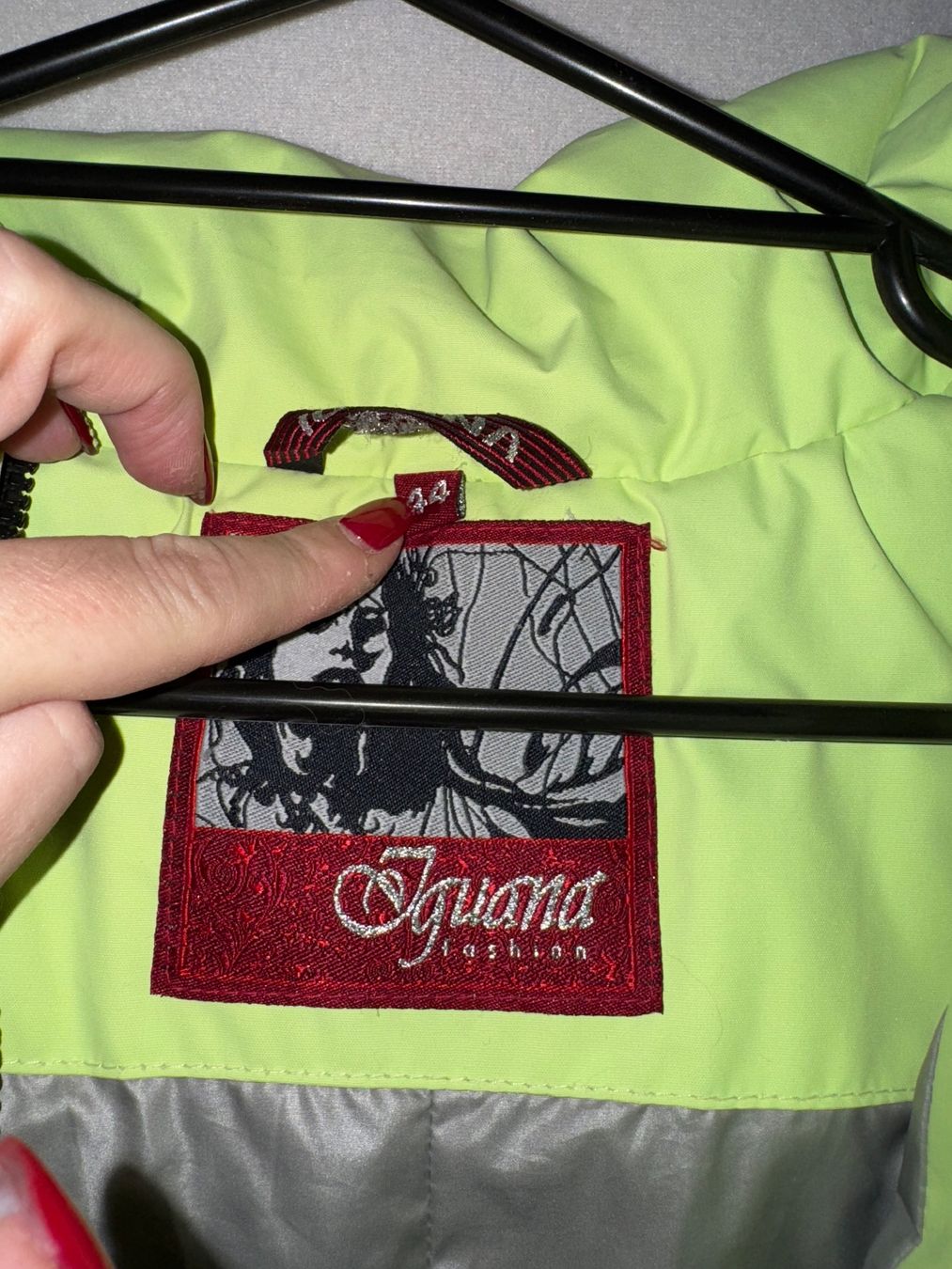 Giacche: Dicke Winterjacke von Iguana Gr. 44 – Usato da Grosswangen venduto da second_hand_dress 1