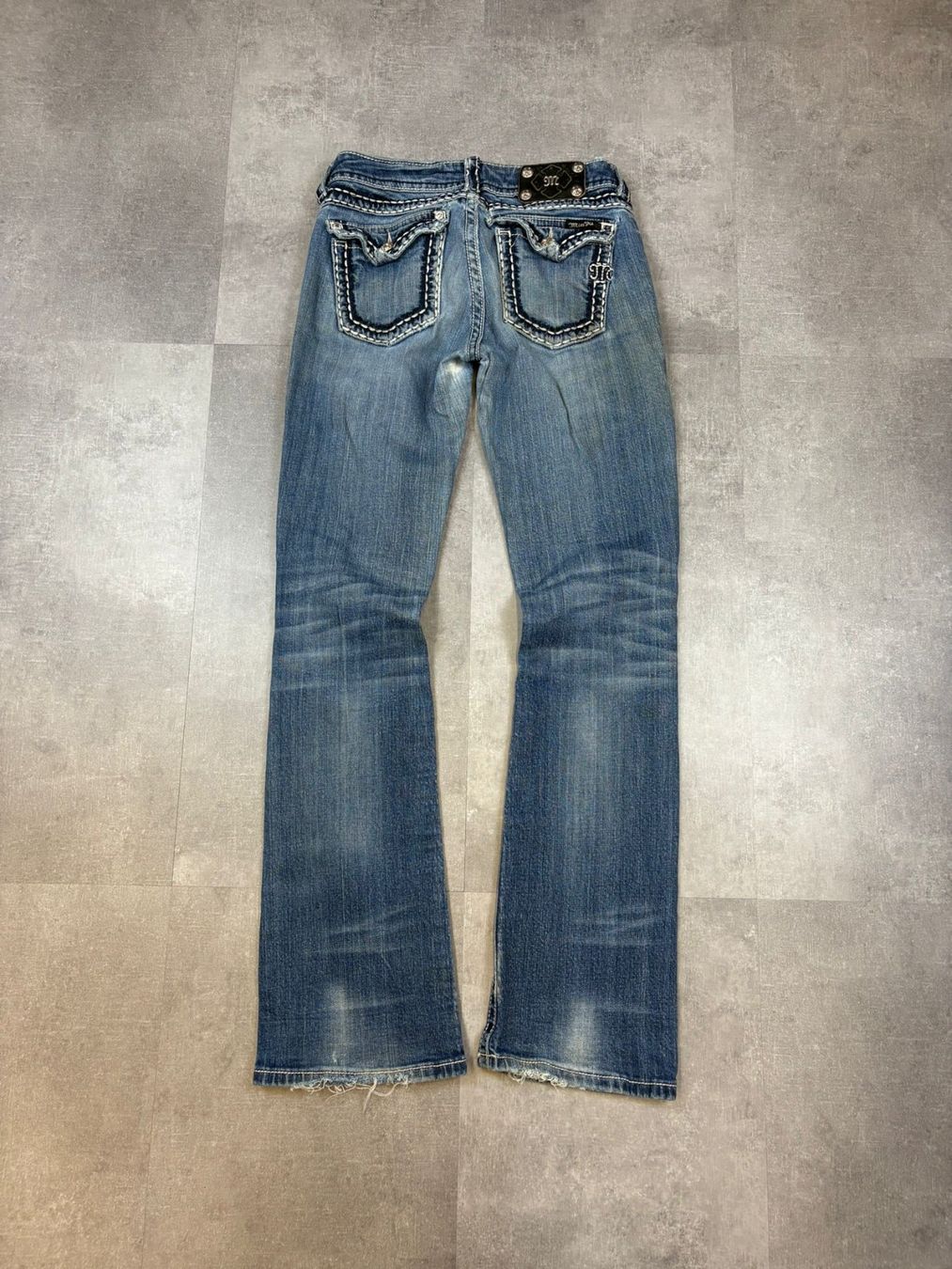 Jeans: Miss Me Bootcut Jeans - Grösse M/28 – Gebraucht aus Werdenberg von hase.vintage 1