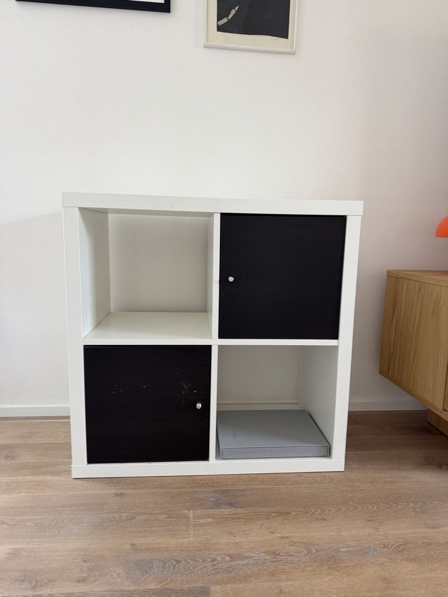 Ikea Scaffali: Quadratisches weisses Ikea Regal – Usato da Kilchberg ZH venduto da medelkunst 2