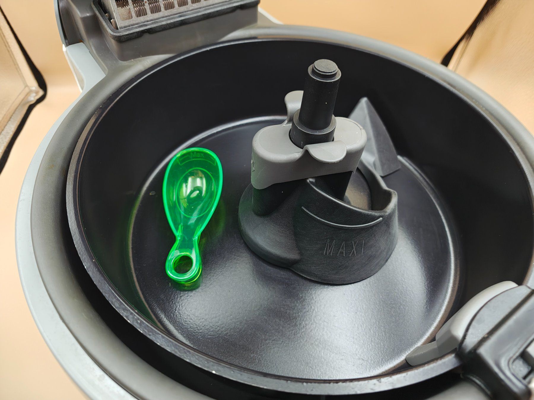 Tefal Elettrodomestici da cucina: Tefal ActiFry Original Heissluftfritteuse – Usato da Freienbach venduto da Lustoilus 1