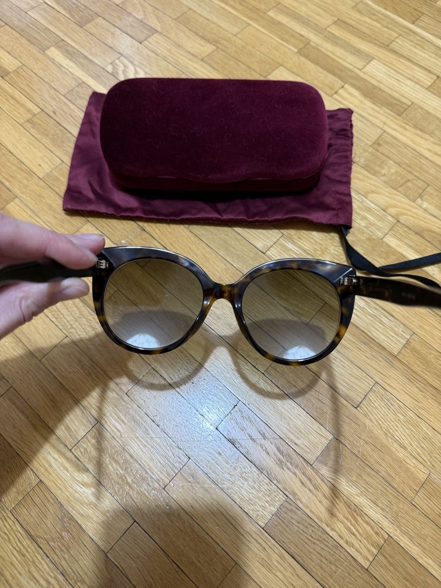 Gucci Occhiali & Lenti: Gucci sunglasses – Usato da Nyon venduto da dasha107 3